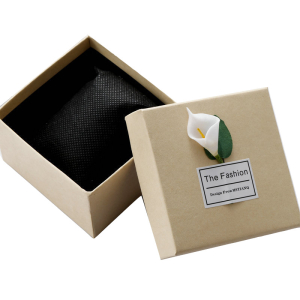 paper watch box