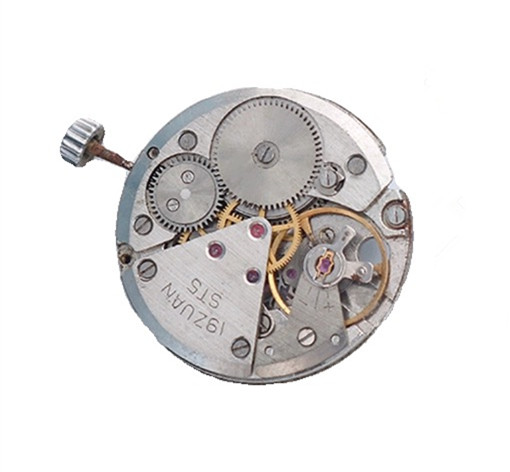 manual winding watch